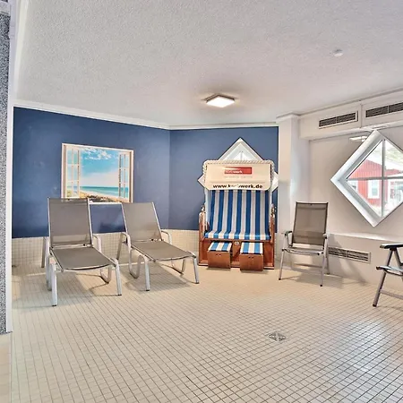 Residenz Ostseestrand 5 Апартаменты *